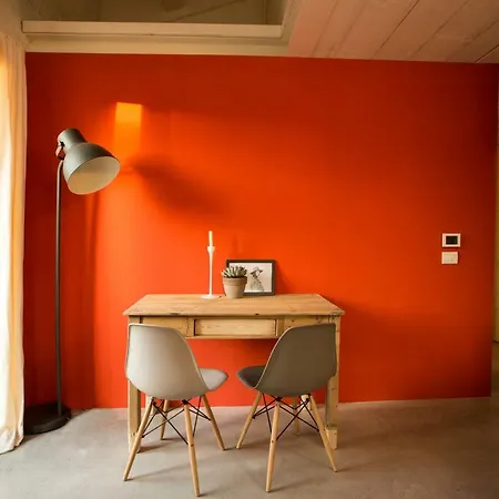 Sasaràl Casa de hóspedes 4*