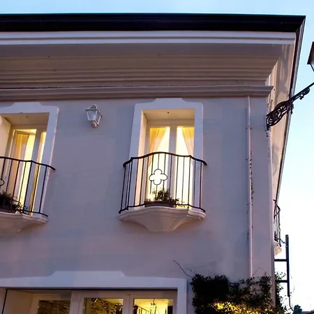 Sasaral Pensjonat 4*